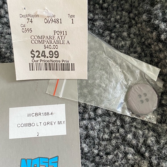 Boys sweater - Picture 2 of 2